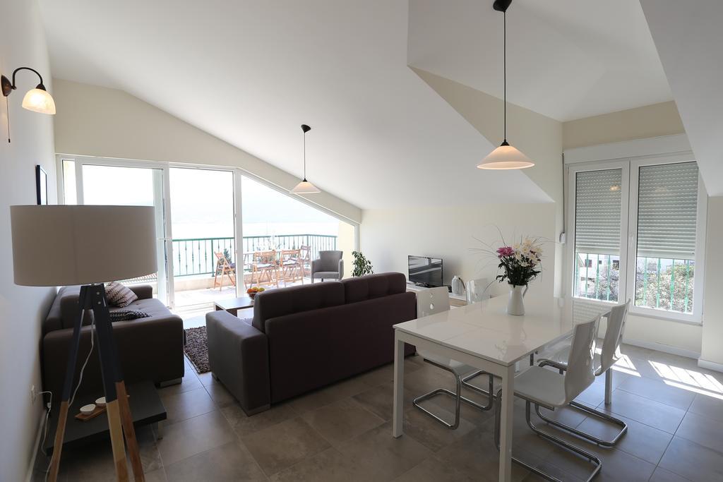 Adriadome Apartments Биела Екстериор снимка