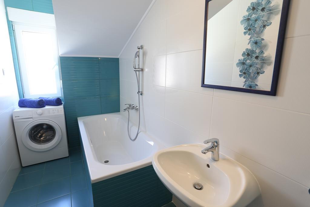 Adriadome Apartments Биела Екстериор снимка